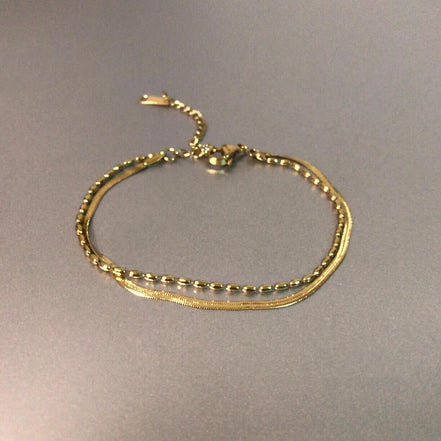 Silhouette Layer Gleam Bracelet