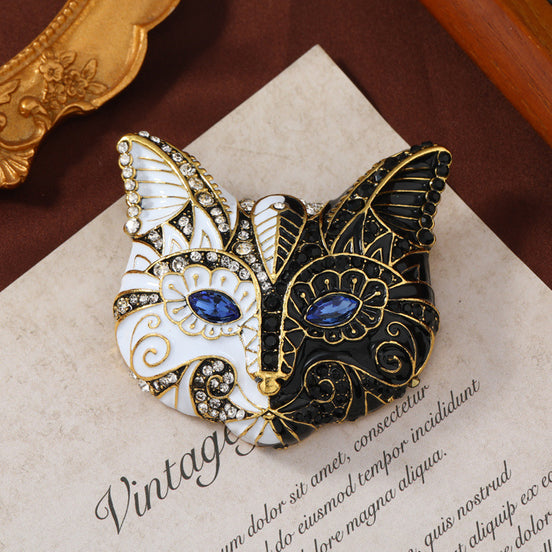 Black&White Imitation Enamel Cat Brooch