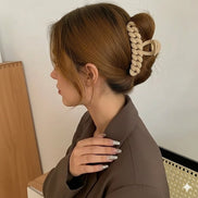 Maillard Rope Hair Claw Clip
