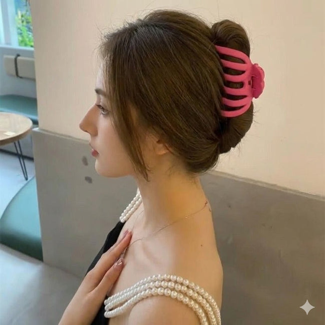 Octopus Style Matte Hair Claw Clip
