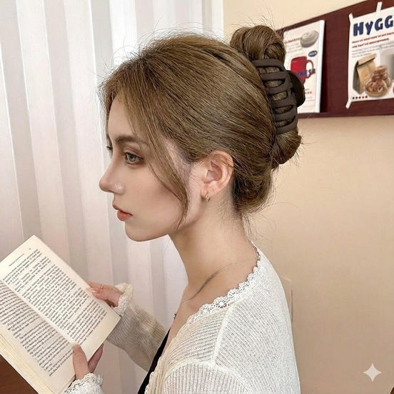 Octopus Style Matte Hair Claw Clip
