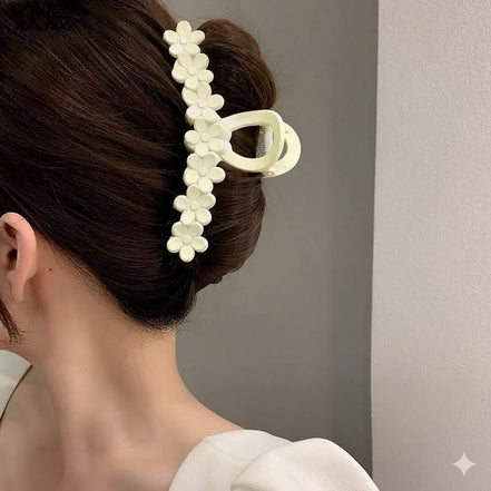 Maillard Style Matte Flower Hair Claw Clip