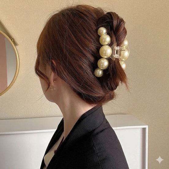 Glossy Pearl Hair Claw Clip