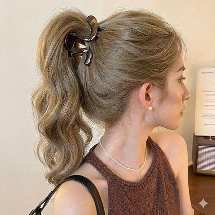 Small Size Wave-shape Hair Claw Clip