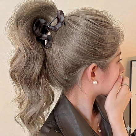 Small Size Wave-shape Hair Claw Clip