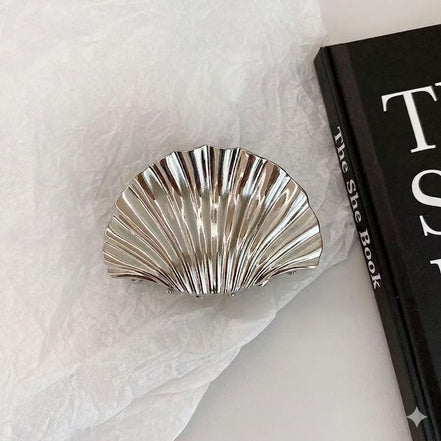 Small Metal Shell Hair Claw Clip