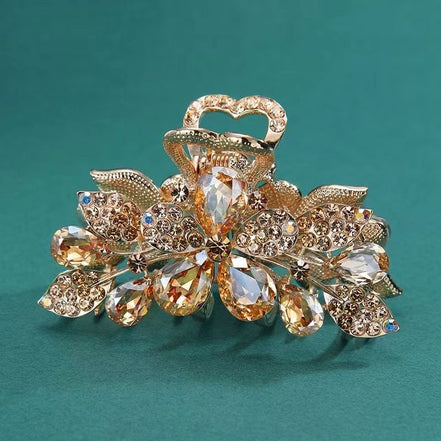 Champagne Teardrop Elegance Clip