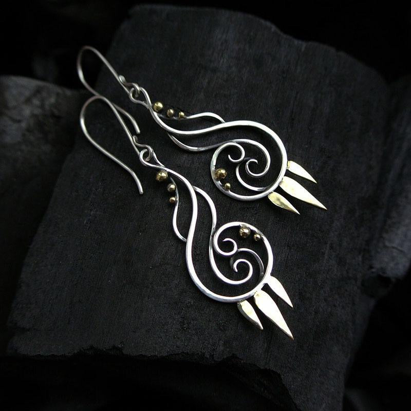 Vintage Hollow Wave Earrings