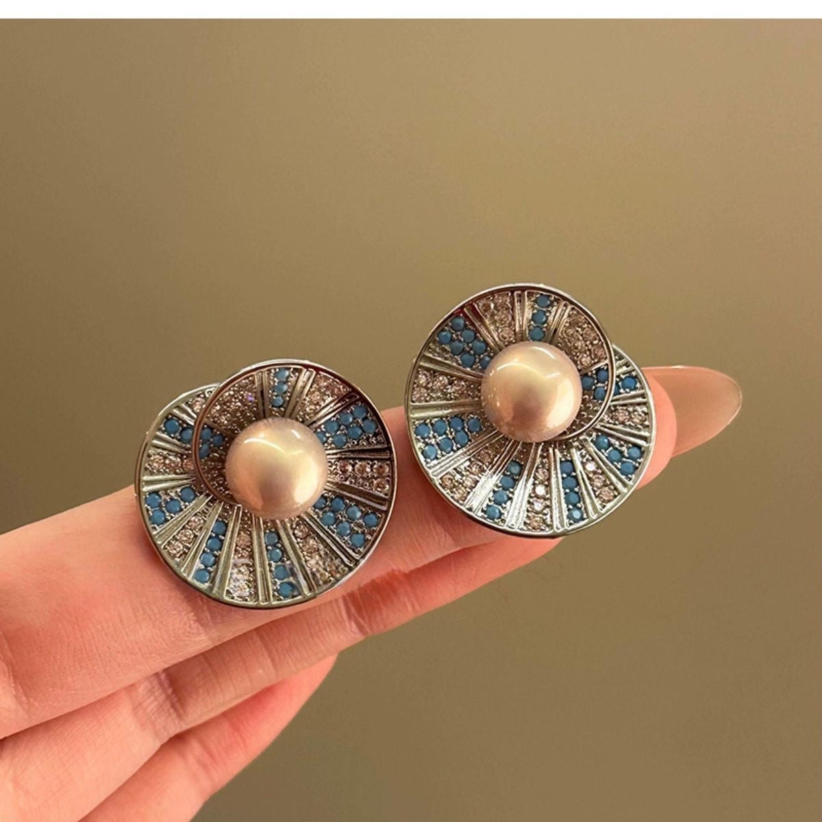 Vintage Pearl & Conch Earrings