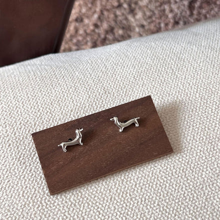 Sliver Clour Sausage Dog Ear Pins