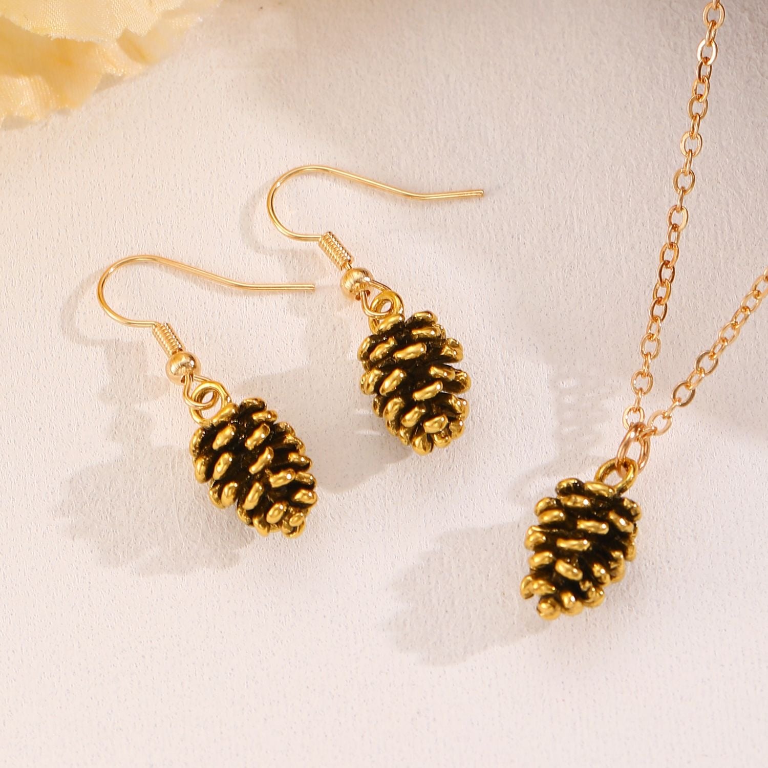 Autumn’s First Frost Grove Cones Earrings & Necklace Set