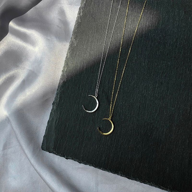Minimalist Little Moon Pendant Necklace