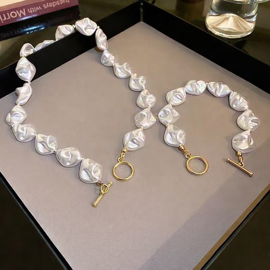Irregular Pearl Necklace & Bracelet Set