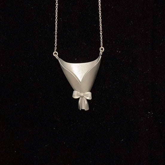 Metal Wildflower Pocket Pendant Necklace